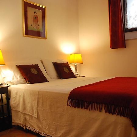 Jessy'S Rooms Rome Bagian luar foto