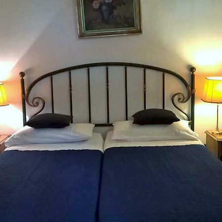 Jessy'S Rooms Rome Bagian luar foto