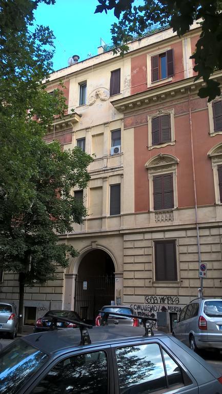 Jessy'S Rooms Rome Bagian luar foto