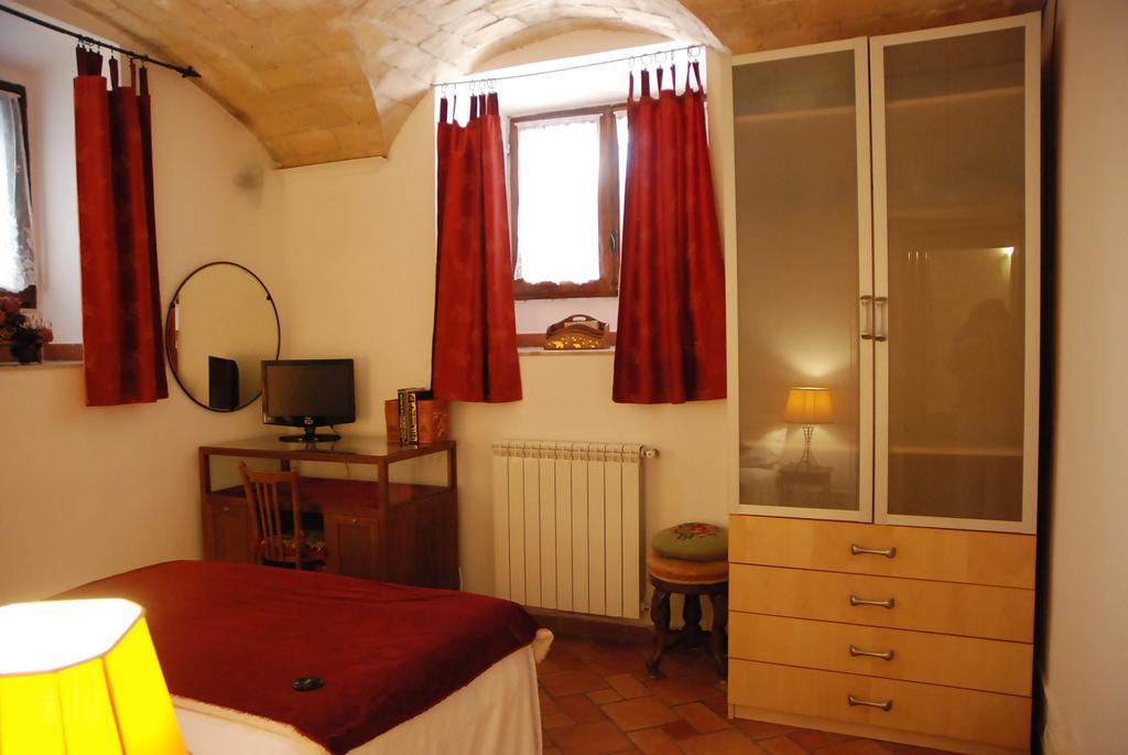 Jessy'S Rooms Rome Bagian luar foto